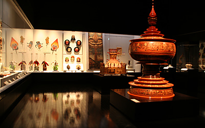 文化交流展示「金子量重記念室 -アジアの民族造形-」