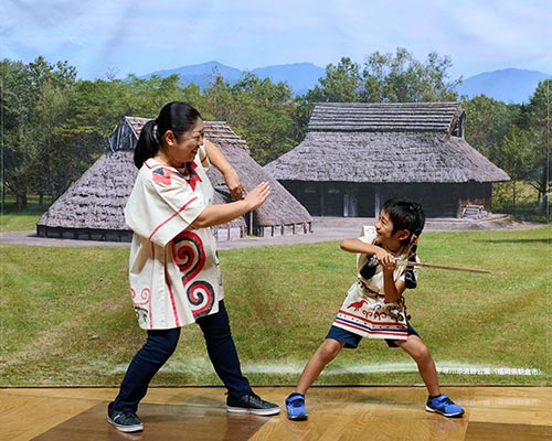 「衣装体験イベント「古代人に 変身！」