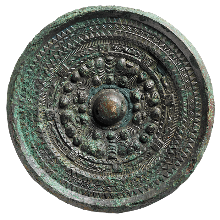 三角縁神獣鏡（山口県竹島御家老屋敷古墳出土）