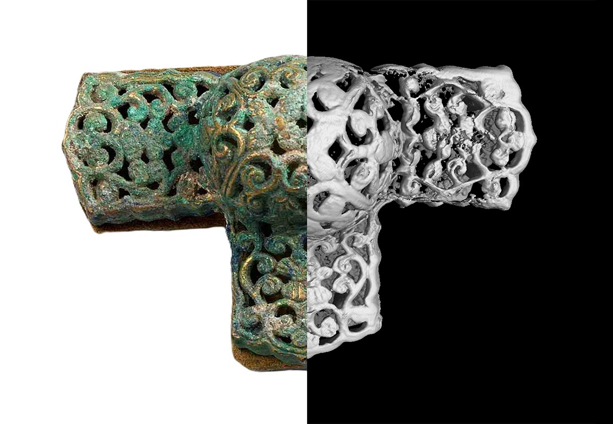 鍍金透彫唐草文辻金具（鍍金馬帯金具の内）